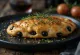 Кальцоне с оливками, с золотистой корочкой, с начинкой из оливок и сыра