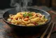 Хото с фасолью адзуки, богатый суп с лапшой, овощами и свежей кинзой